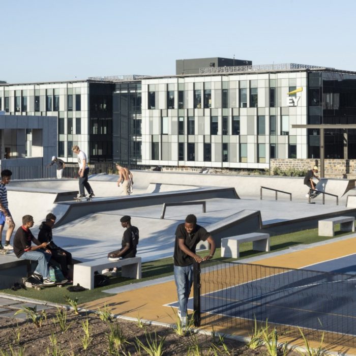 100 Public Spaces: From a Tiny Square to an Urban Park